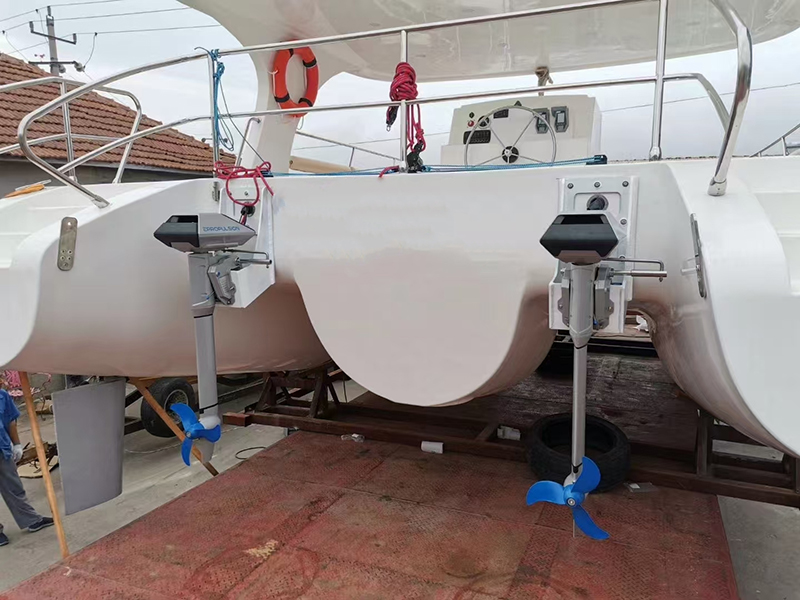 PanuadAada® 10.28m Кабамаран Катамаран бо муҳаррики барқ: комилан ҳамгироии устуворӣ ва самаранокии хароҷот