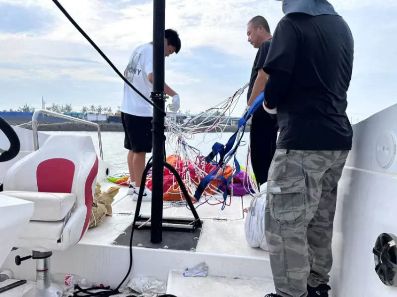 Тақсимоти муштариёнро ба эҳтиёҷоти муштариён нигаронида шудааст, тарҳи интиқоли парашитро барои зиёд кардани фоидаи амалиётӣ